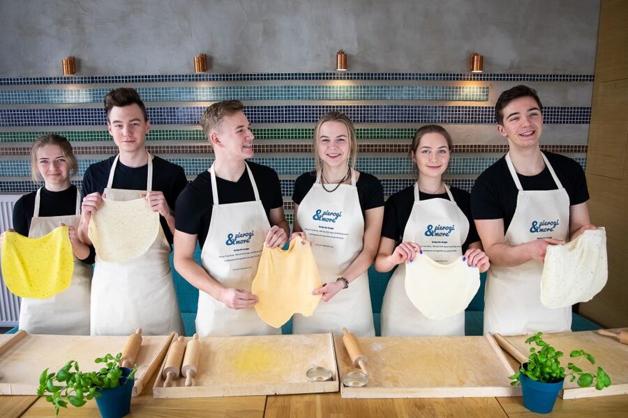 Warsaw: Polish Dumplings Cooking Class - Choosing meat, vegetarian, or vegan fillings
