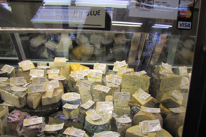 West Side Market Food Tour - Inside the market: how the tasting route works