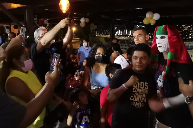 Wrestling SHOW TACOS & TEQUILA TASTING - Who will enjoy this Acapulco night out